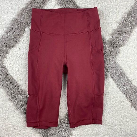 Lululemon Invigorate High-Rise Short 10" - Picture 5 of 8